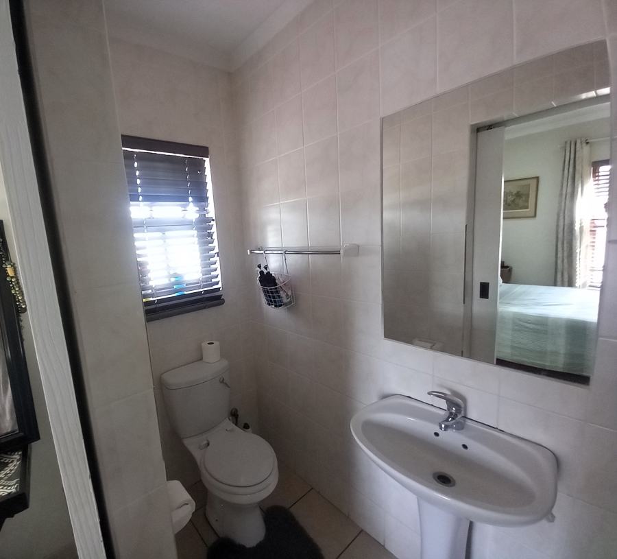 To Let 3 Bedroom Property for Rent in Jagtershof Western Cape
